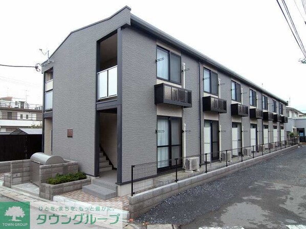 レオパレスクレールセリシエの物件外観写真